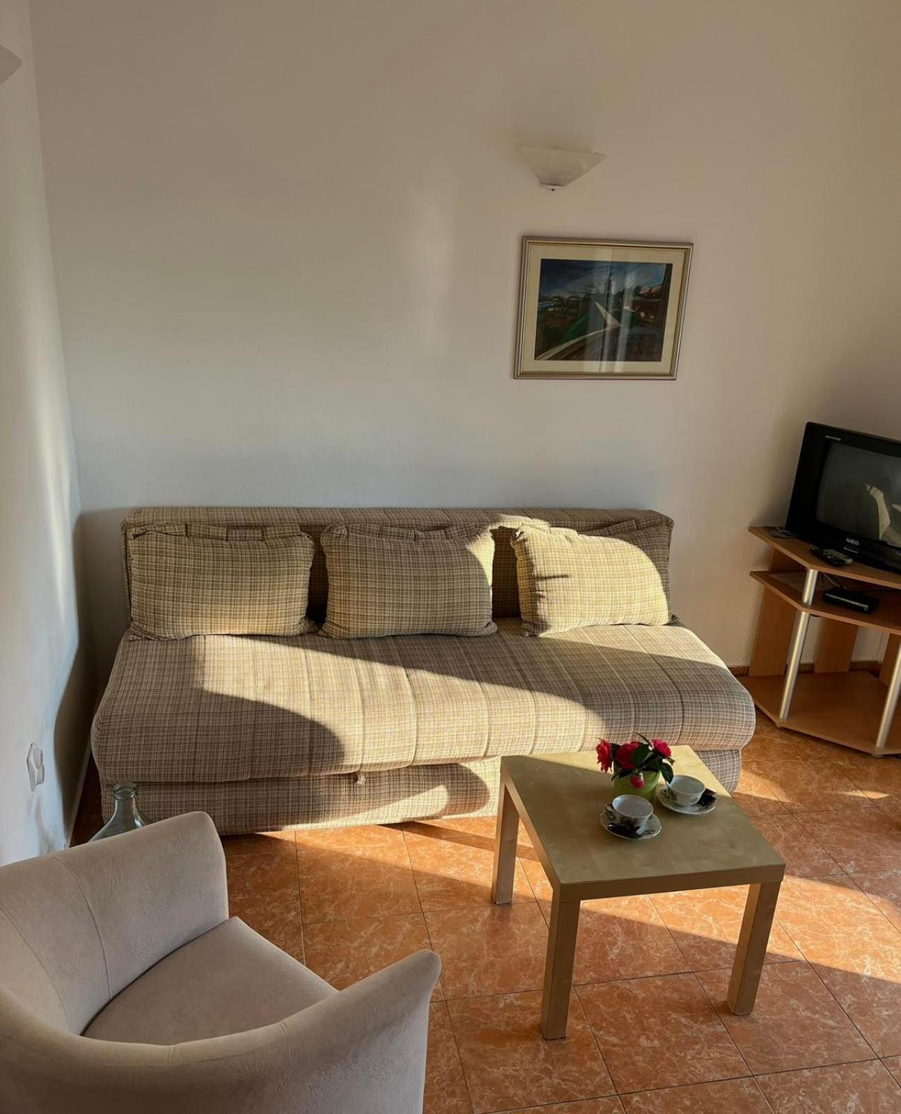 Apartments And Room Mv Petrovac Luaran gambar